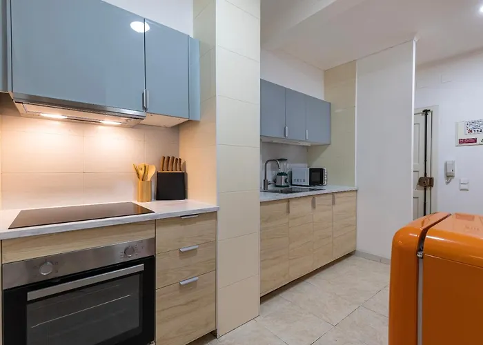 Lovely Patio Getaway In Appartement Lisboa