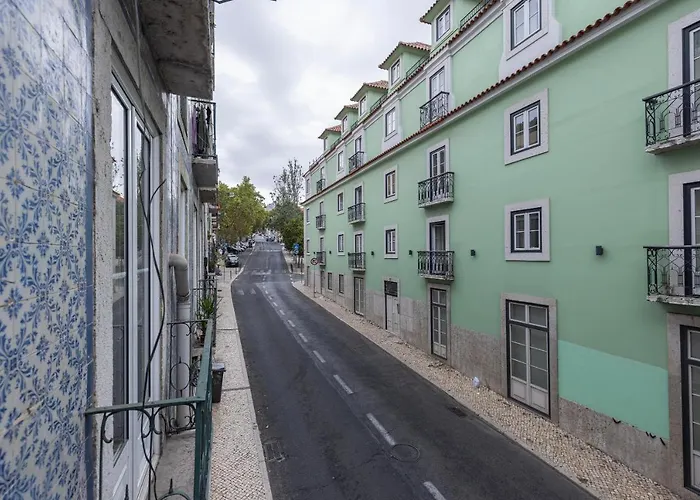 Appartement Lovely Patio Getaway In Lisboa